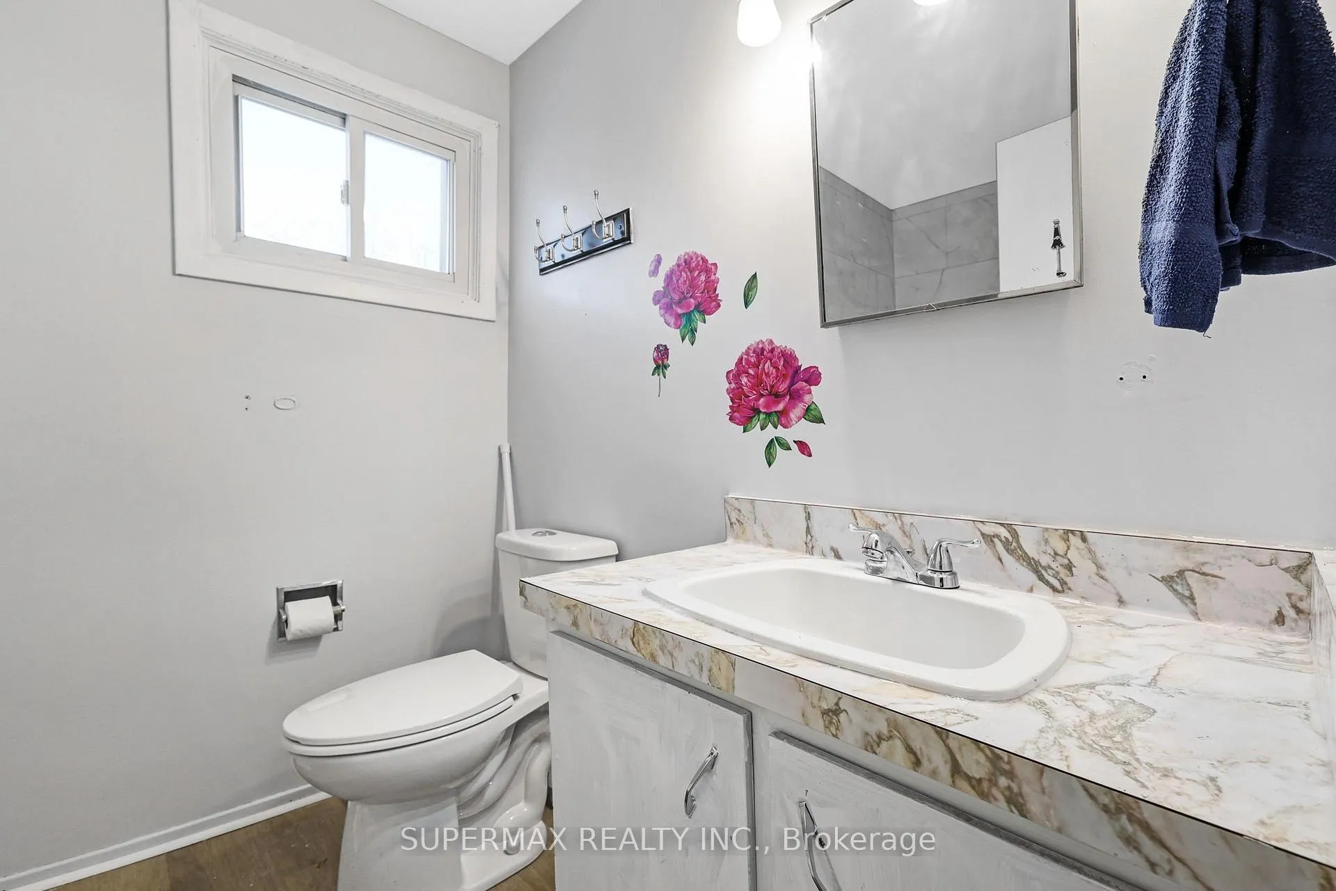 Photo 30 of 225 Lake Avenue, Hamilton, Riverdale — HOMEH
