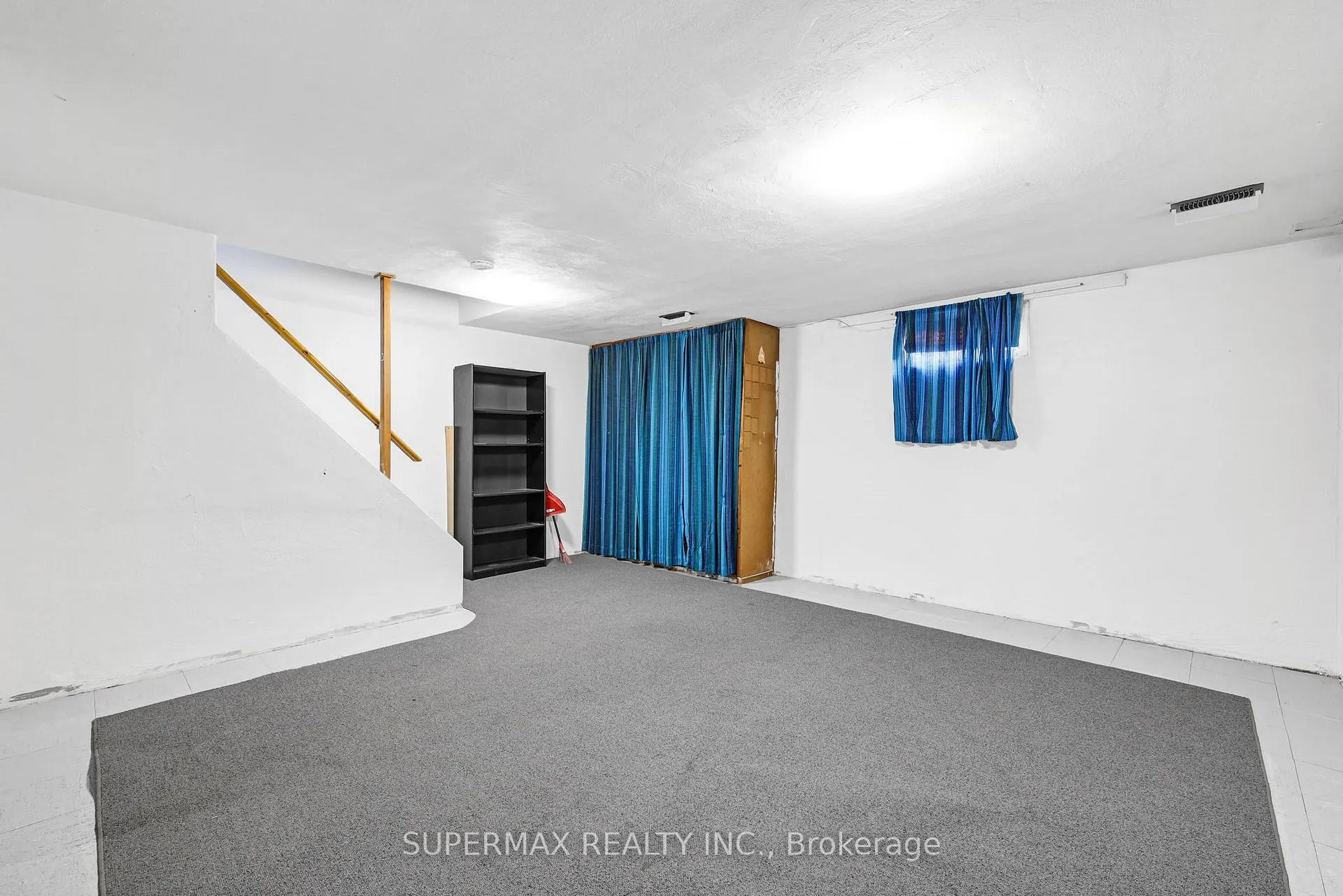Photo 32 of 225 Lake Avenue, Hamilton, Riverdale — HOMEH