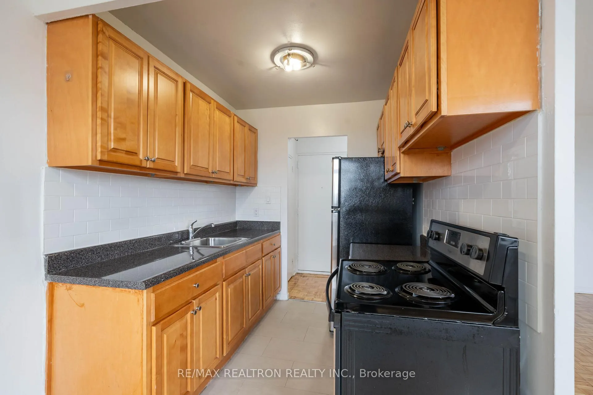 Photo 14 of Unit 212, 2895 Bathurst Street, Toronto, Bedford Park-Nortown — HOMEH
