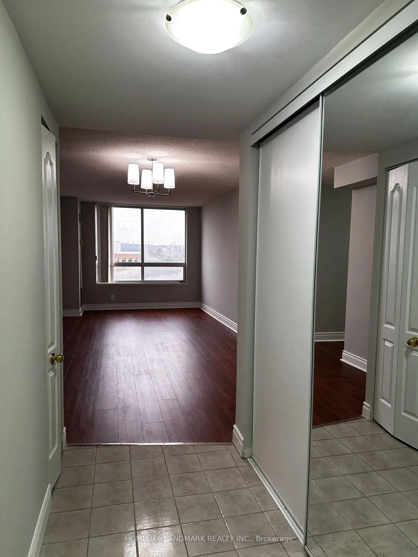 Photo 4 of Unit 801, 1000 The Esplanade Road, Pickering, Town Centre — HOMEH