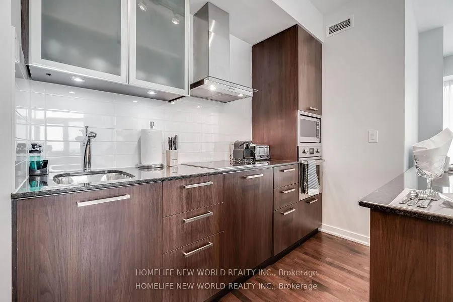 Photo 5 of Unit 3402, 12 York Street, Toronto, Waterfront Communities — HOMEH