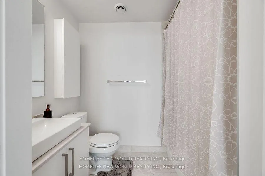 Photo 8 of Unit 3402, 12 York Street, Toronto, Waterfront Communities — HOMEH