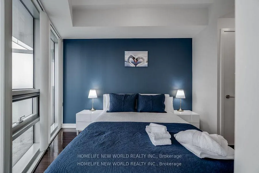 Photo 16 of Unit 3402, 12 York Street, Toronto, Waterfront Communities — HOMEH