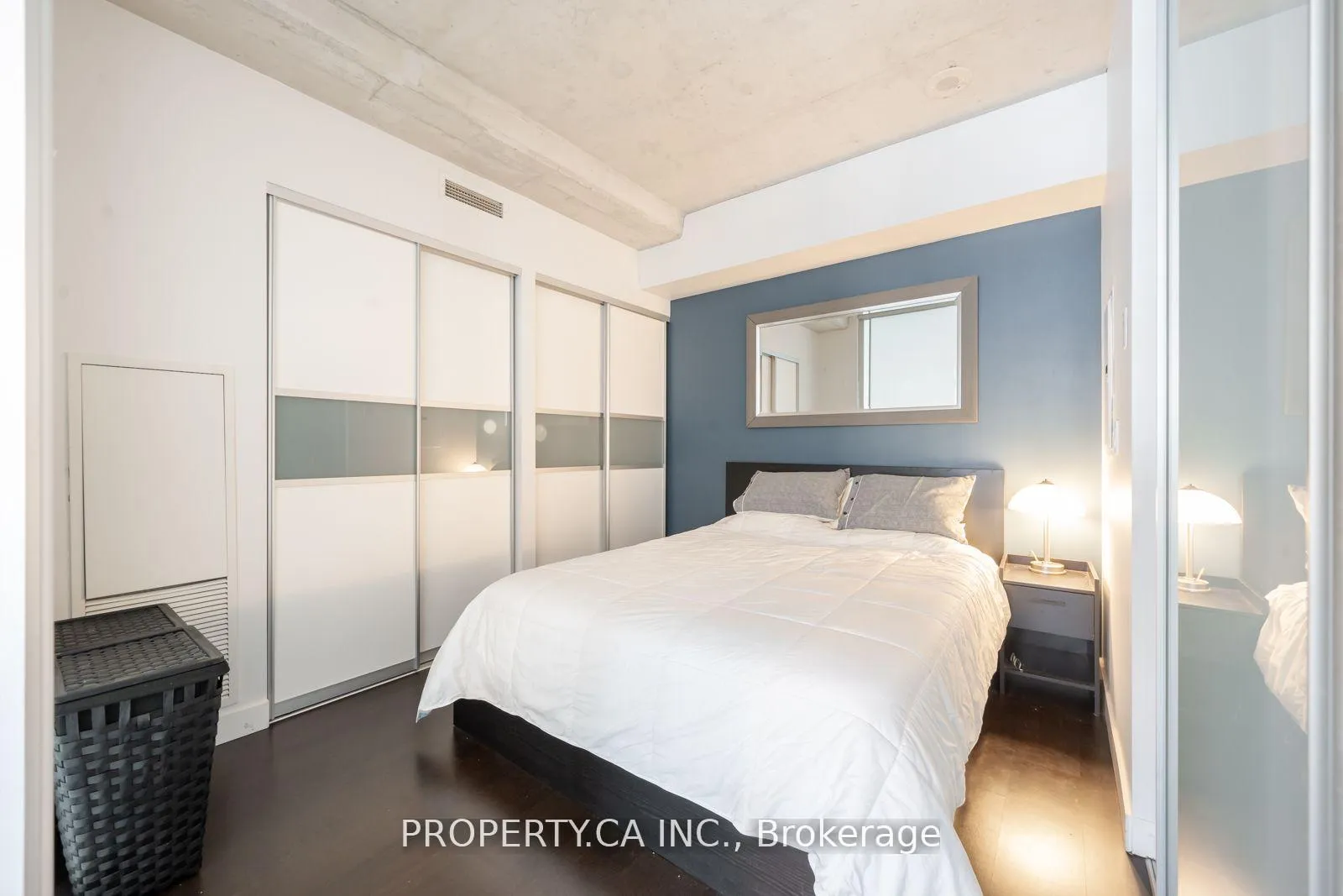 Photo 13 of Unit 817, 55 Stewart Street, Toronto, Waterfront Communities — HOMEH