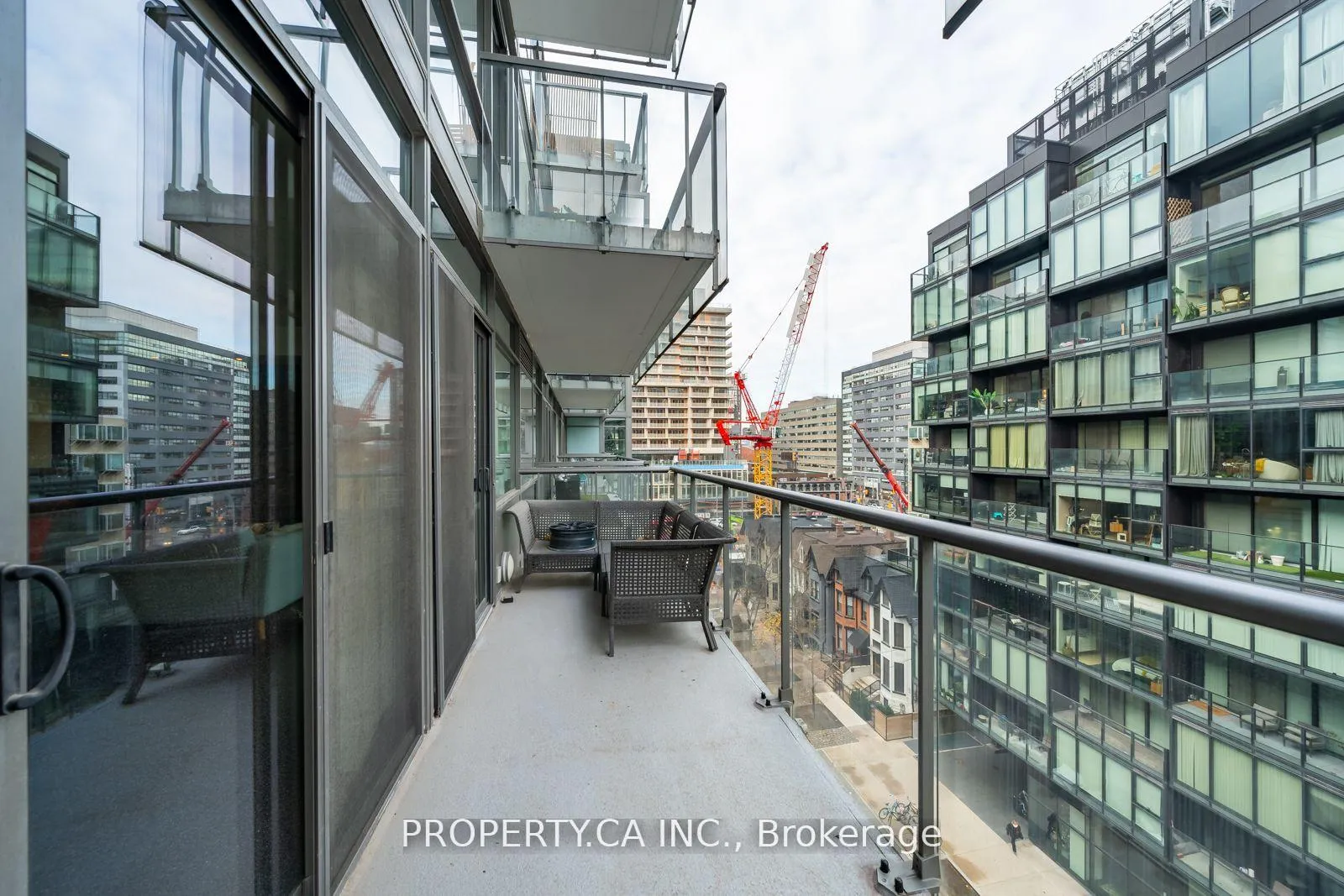 Photo 20 of Unit 817, 55 Stewart Street, Toronto, Waterfront Communities — HOMEH