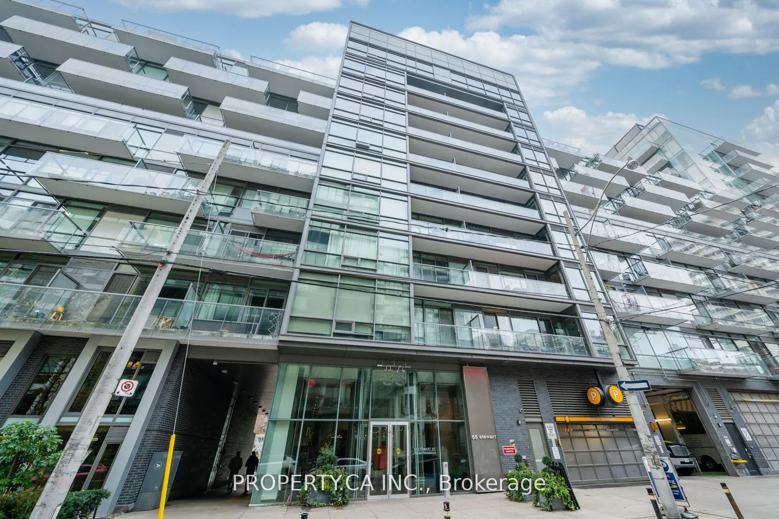 Photo 23 of Unit 817, 55 Stewart Street, Toronto, Waterfront Communities — HOMEH