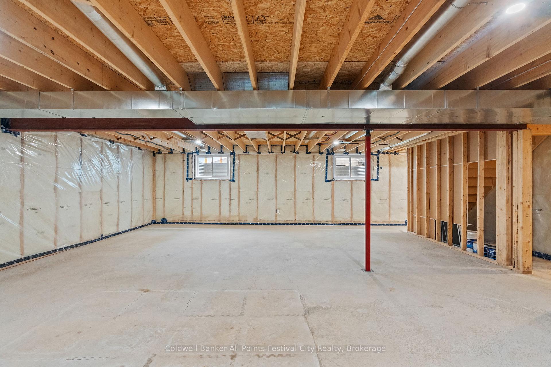 Photo 33 of 463 Warren Street, Goderich, Goderich (Town) — HOMEH