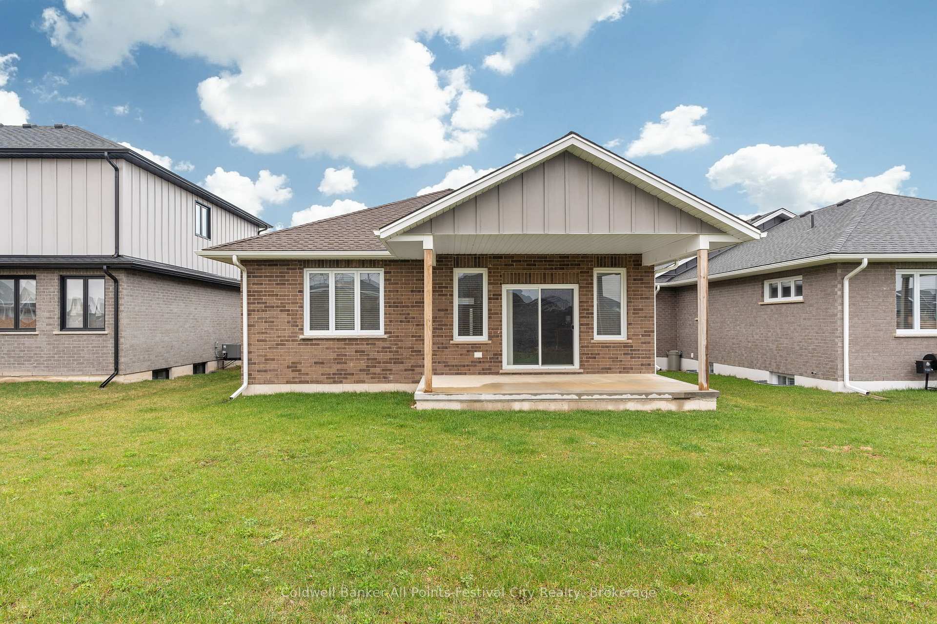 Photo 42 of 463 Warren Street, Goderich, Goderich (Town) — HOMEH
