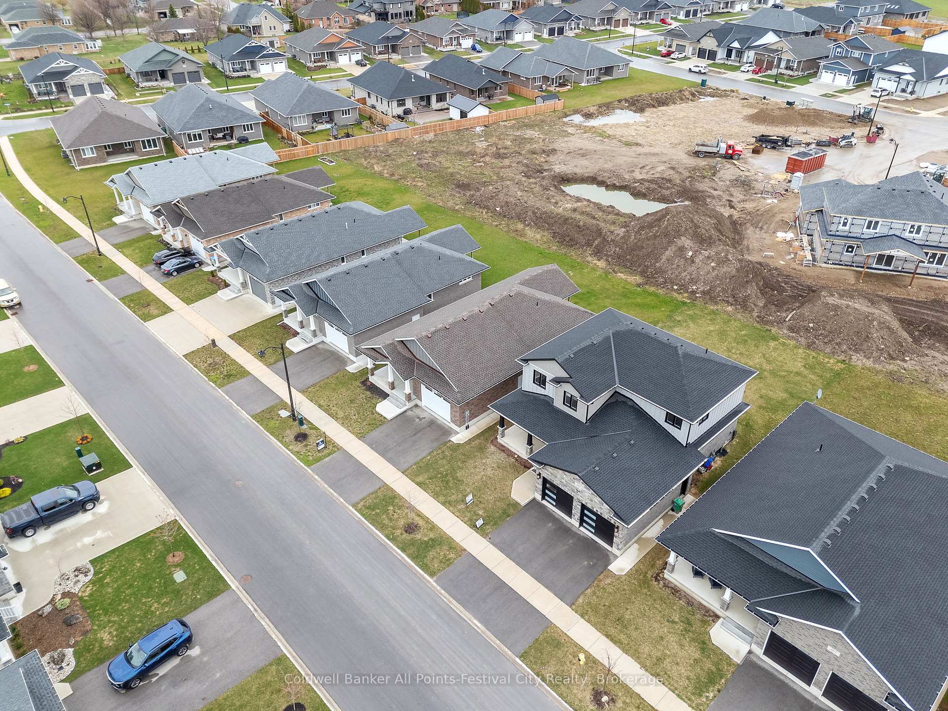 Photo 45 of 463 Warren Street, Goderich, Goderich (Town) — HOMEH