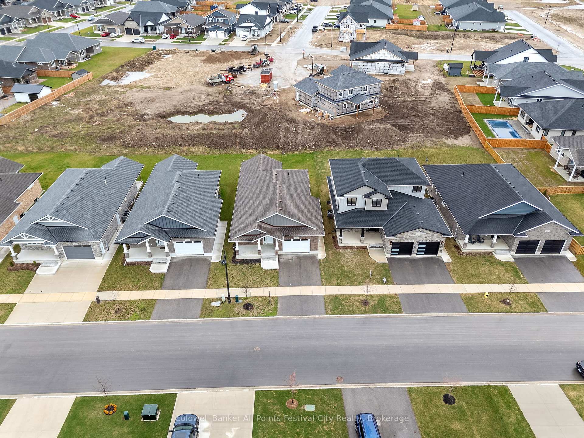 Photo 46 of 463 Warren Street, Goderich, Goderich (Town) — HOMEH
