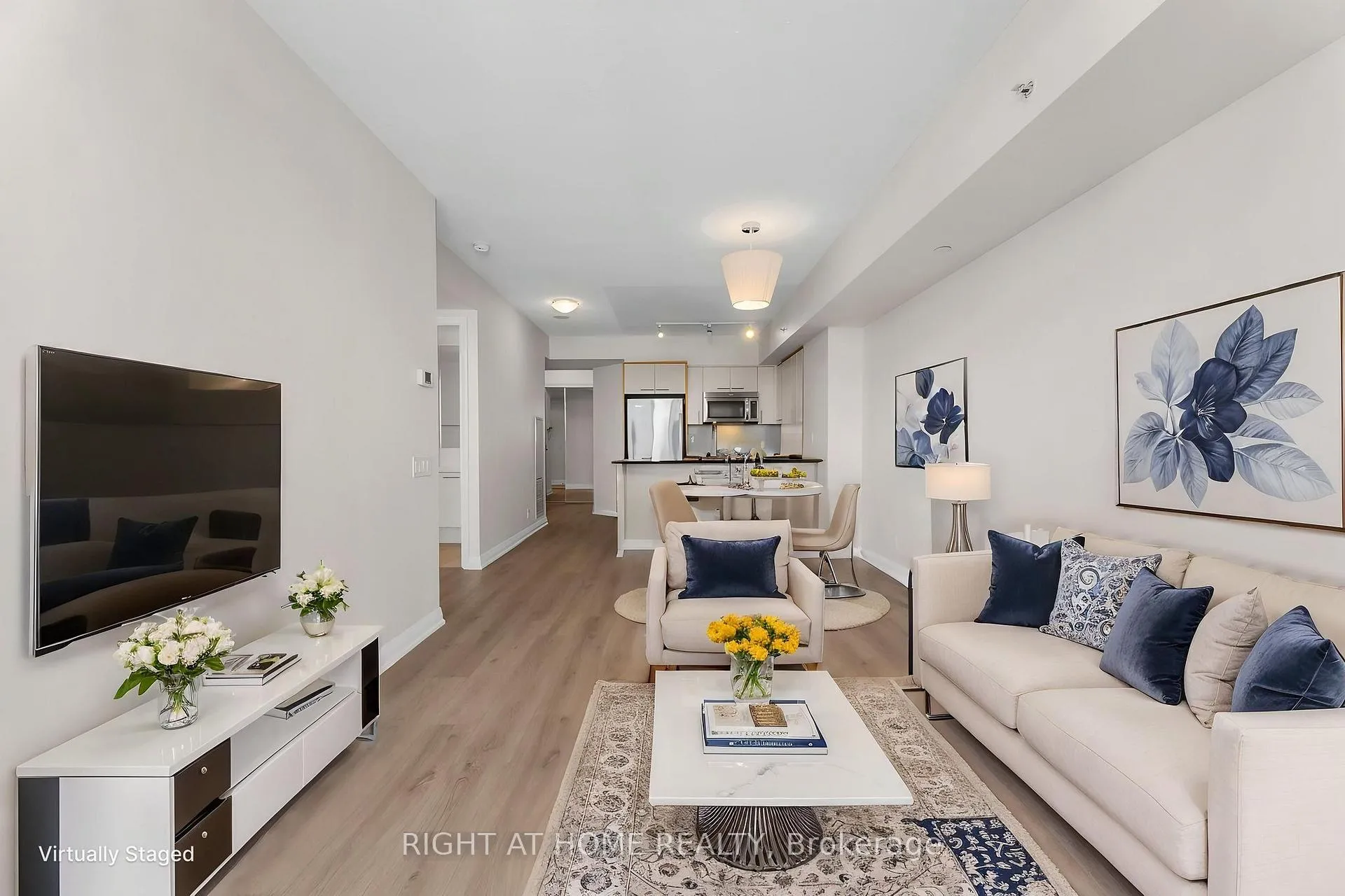 Photo 11 of Unit 2801, 5 Valhalla Inn Road, Etobicoke, Islington-City Centre West — HOMEH