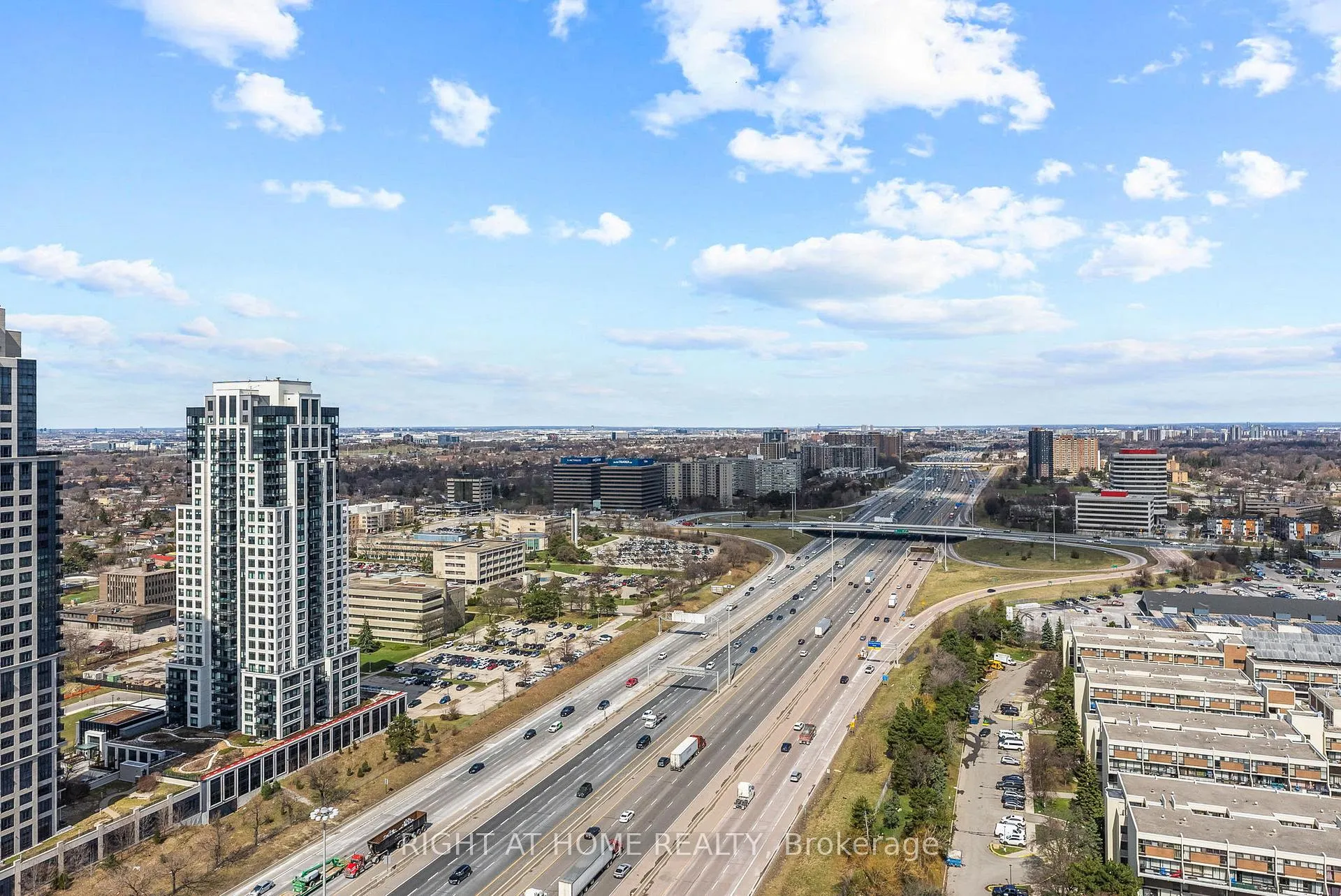 Photo 16 of Unit 2801, 5 Valhalla Inn Road, Etobicoke, Islington-City Centre West — HOMEH