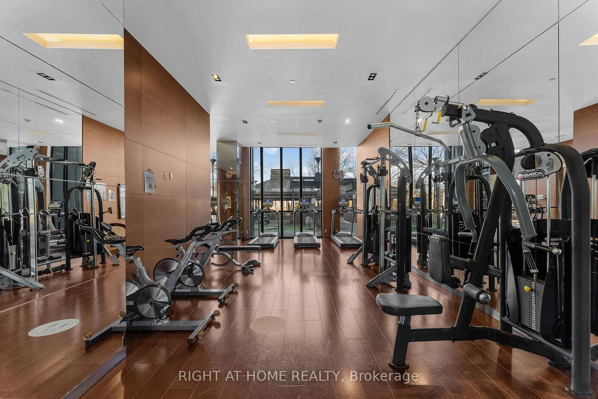 Photo 32 of Unit 2801, 5 Valhalla Inn Road, Etobicoke, Islington-City Centre West — HOMEH