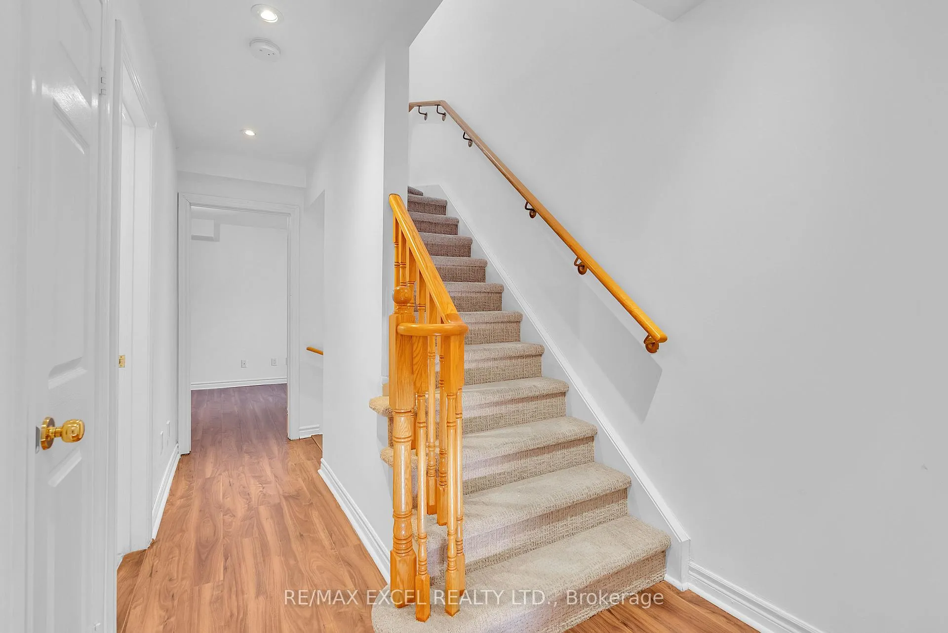 Photo 22 of Unit 16, 23 St Moritz Way, Markham, Unionville — HOMEH