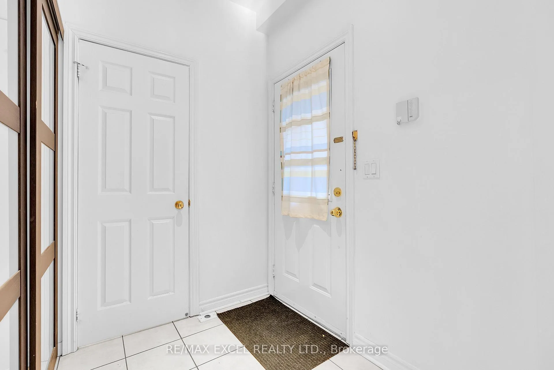 Photo 27 of Unit 16, 23 St Moritz Way, Markham, Unionville — HOMEH