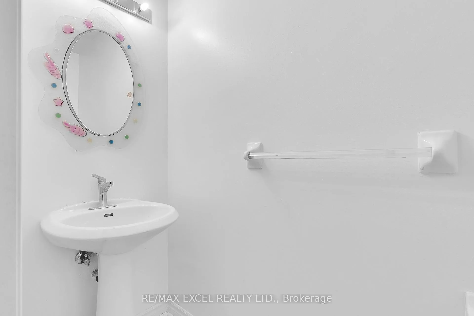 Photo 28 of Unit 16, 23 St Moritz Way, Markham, Unionville — HOMEH