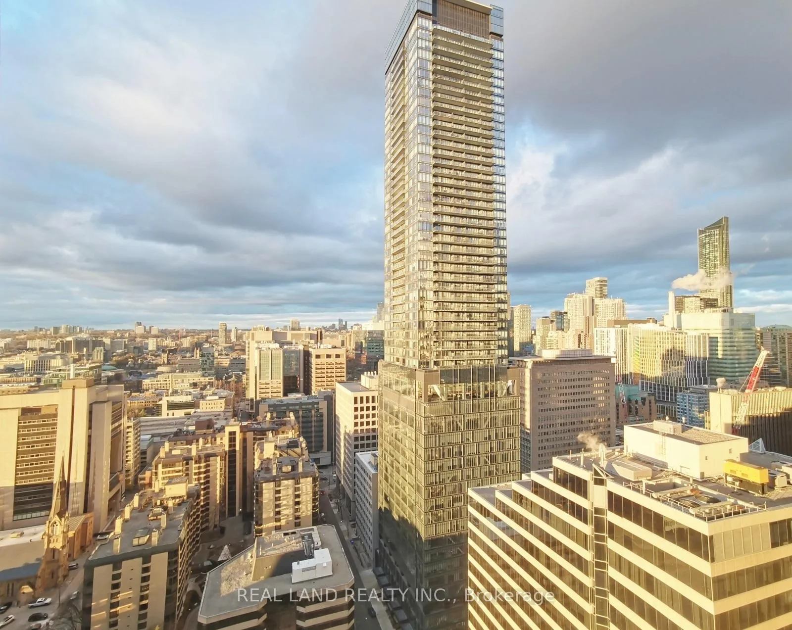 Photo 18 of Unit 3210, 238 Simcoe Street, Toronto, University — HOMEH