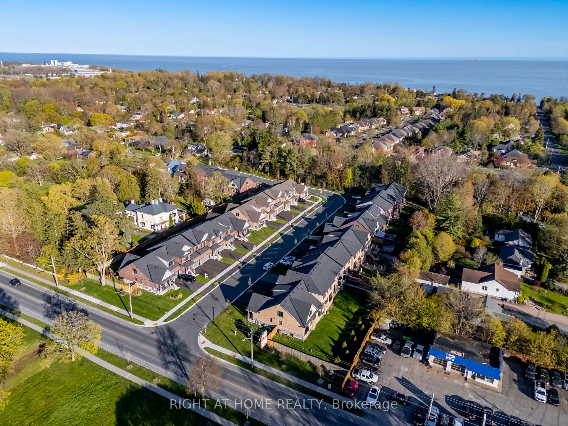 Photo 4 of 431A Orchard Avenue, Cobourg — HOMEH