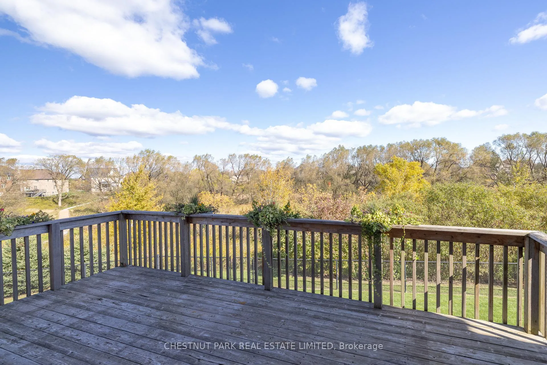 Photo 34 of 22 Alex Campbell Crescent, King, King City — HOMEH