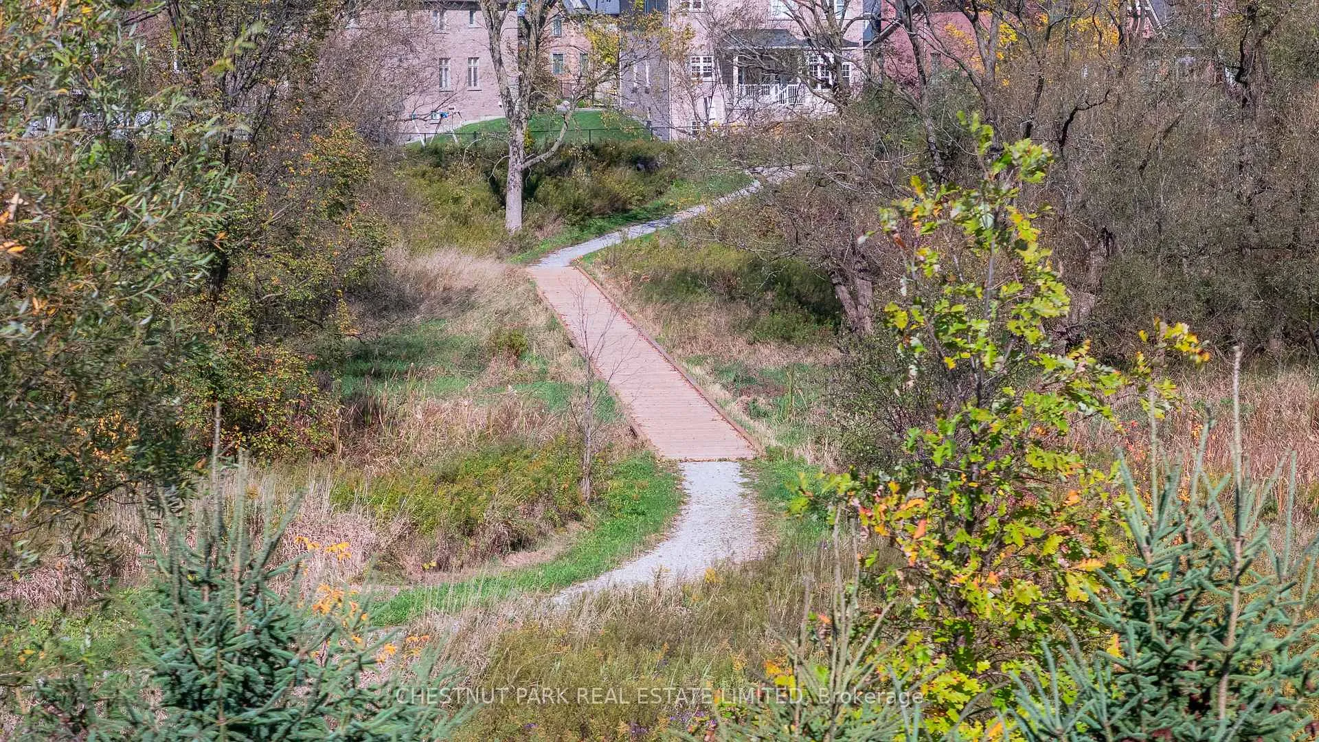 Photo 43 of 22 Alex Campbell Crescent, King, King City — HOMEH