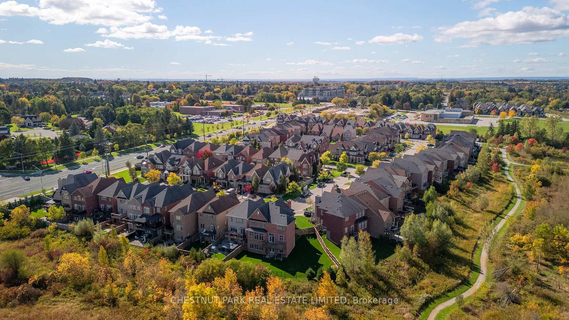 Photo 44 of 22 Alex Campbell Crescent, King, King City — HOMEH