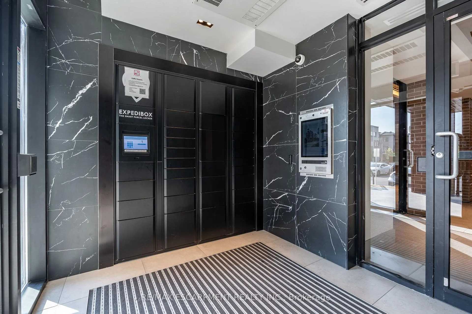 Photo 16 of Unit 508, 600 North Service Road, Hamilton, Stoney Creek — HOMEH