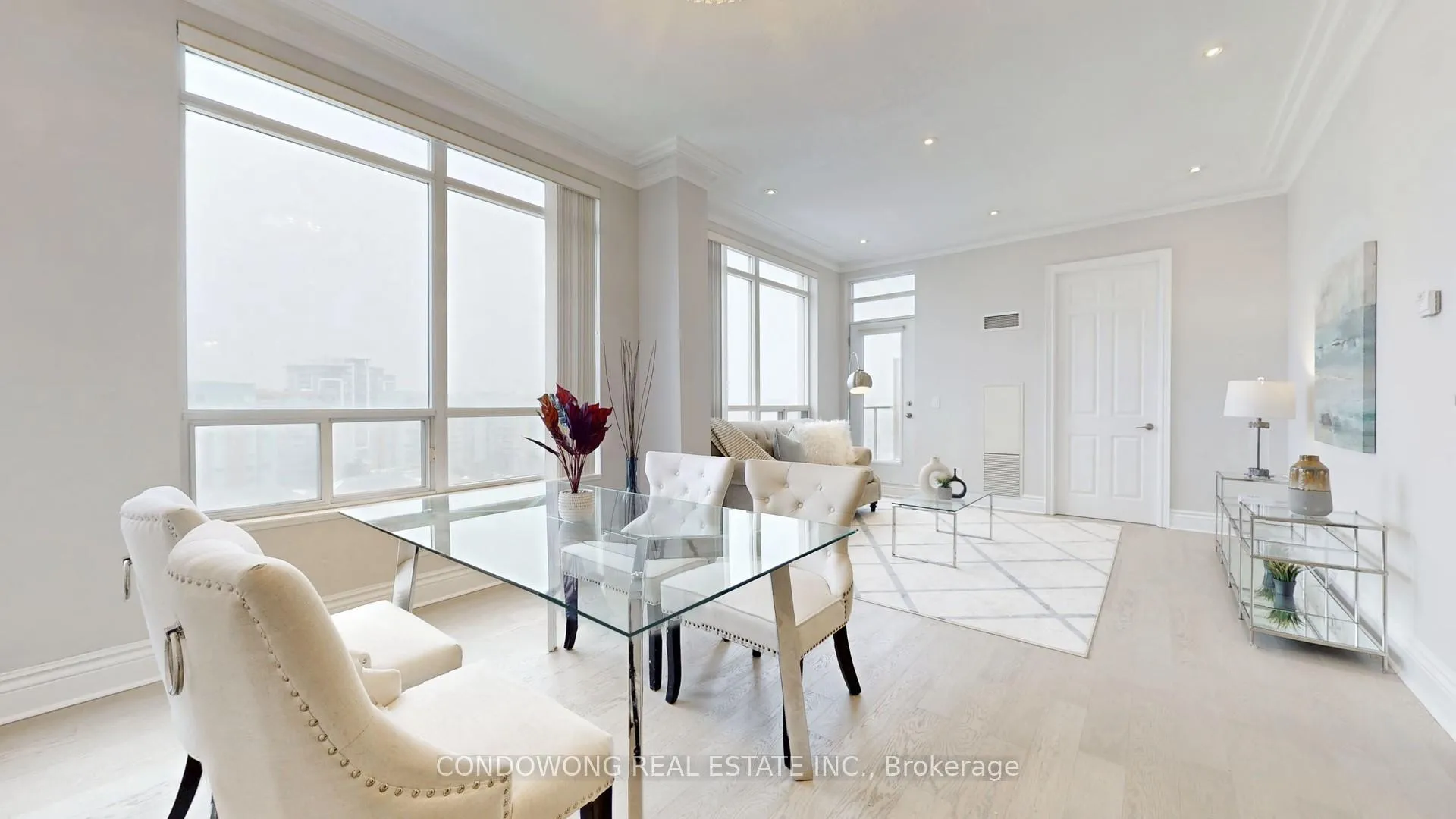 Photo 5 of Unit UPH12, 37 Galleria Parkway, Markham, Commerce Valley — HOMEH