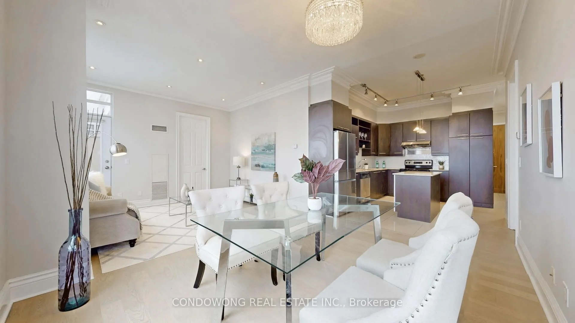 Photo 8 of Unit UPH12, 37 Galleria Parkway, Markham, Commerce Valley — HOMEH