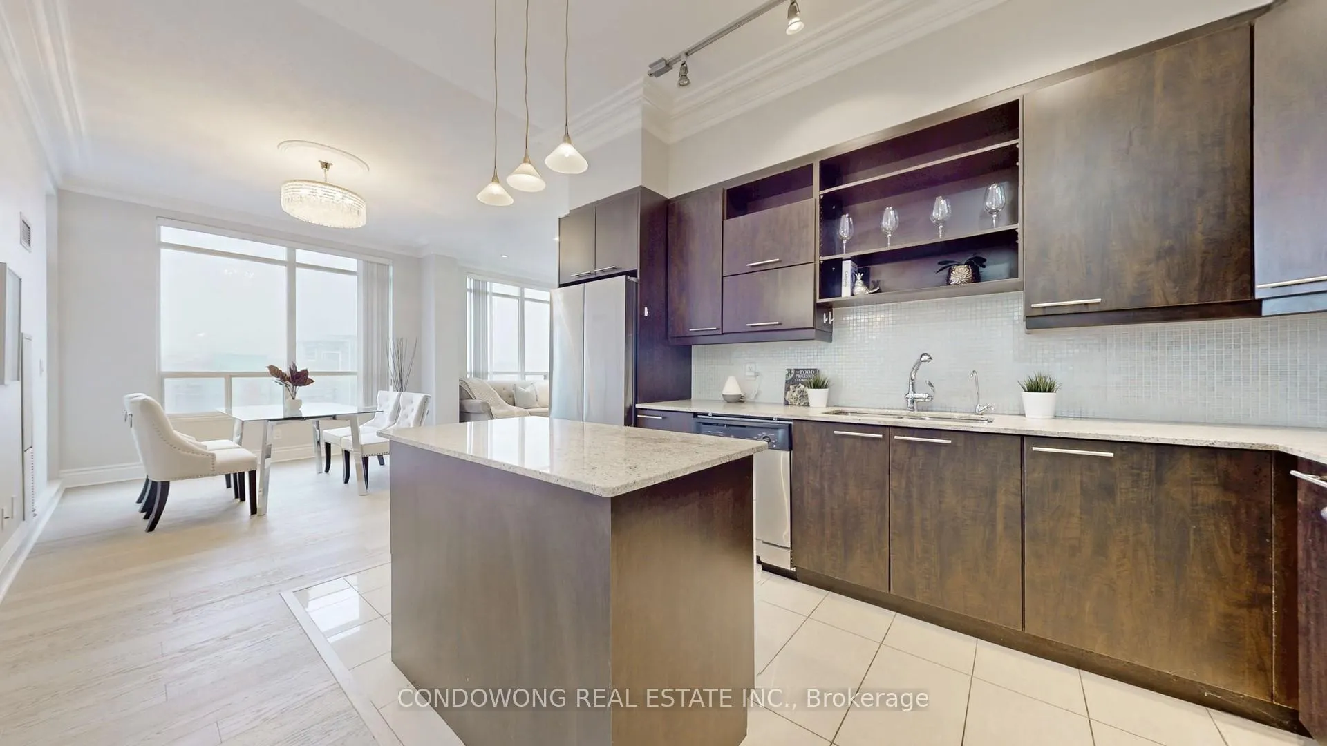 Photo 11 of Unit UPH12, 37 Galleria Parkway, Markham, Commerce Valley — HOMEH