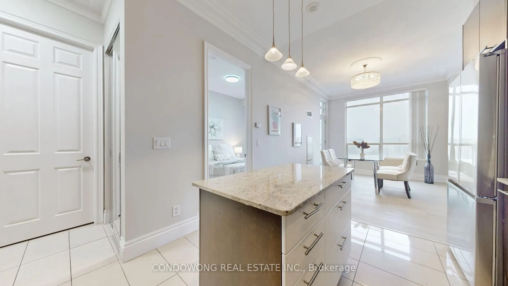 Photo 12 of Unit UPH12, 37 Galleria Parkway, Markham, Commerce Valley — HOMEH