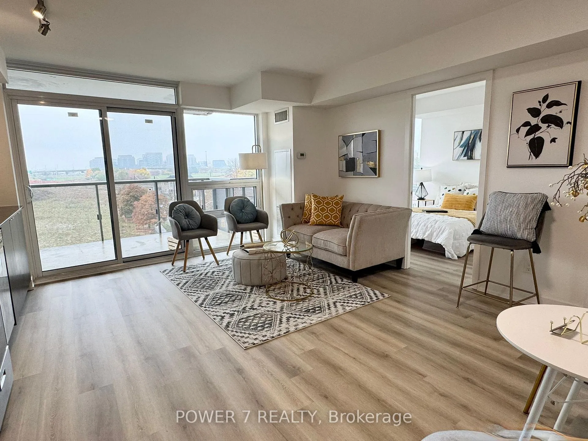Photo 6 of Unit 614, 120 Varna Drive, Toronto, Englemount-Lawrence — HOMEH