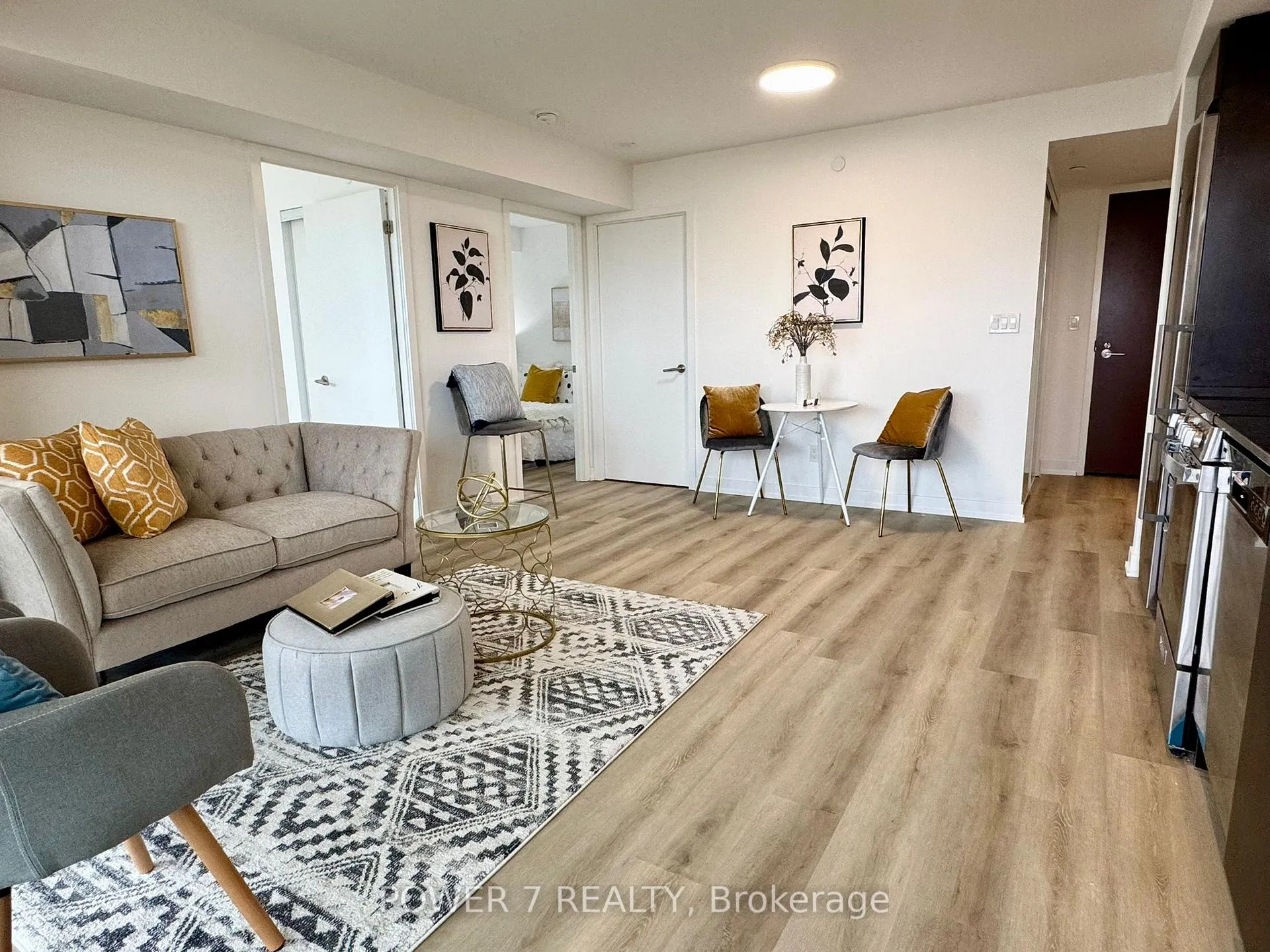 Photo 8 of Unit 614, 120 Varna Drive, Toronto, Englemount-Lawrence — HOMEH