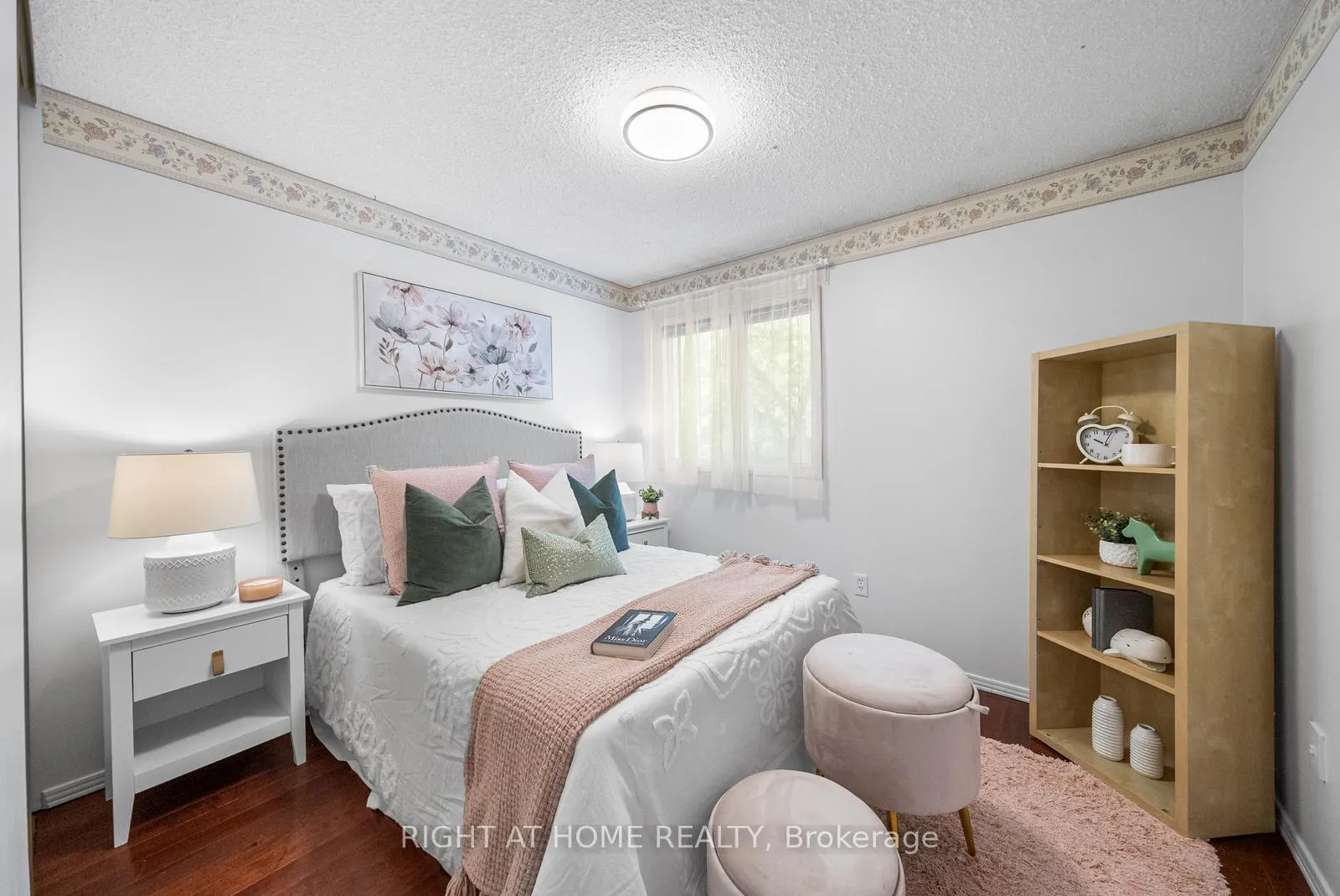 Photo 30 of 8 Kindale Way, Markham, Thornhill — HOMEH