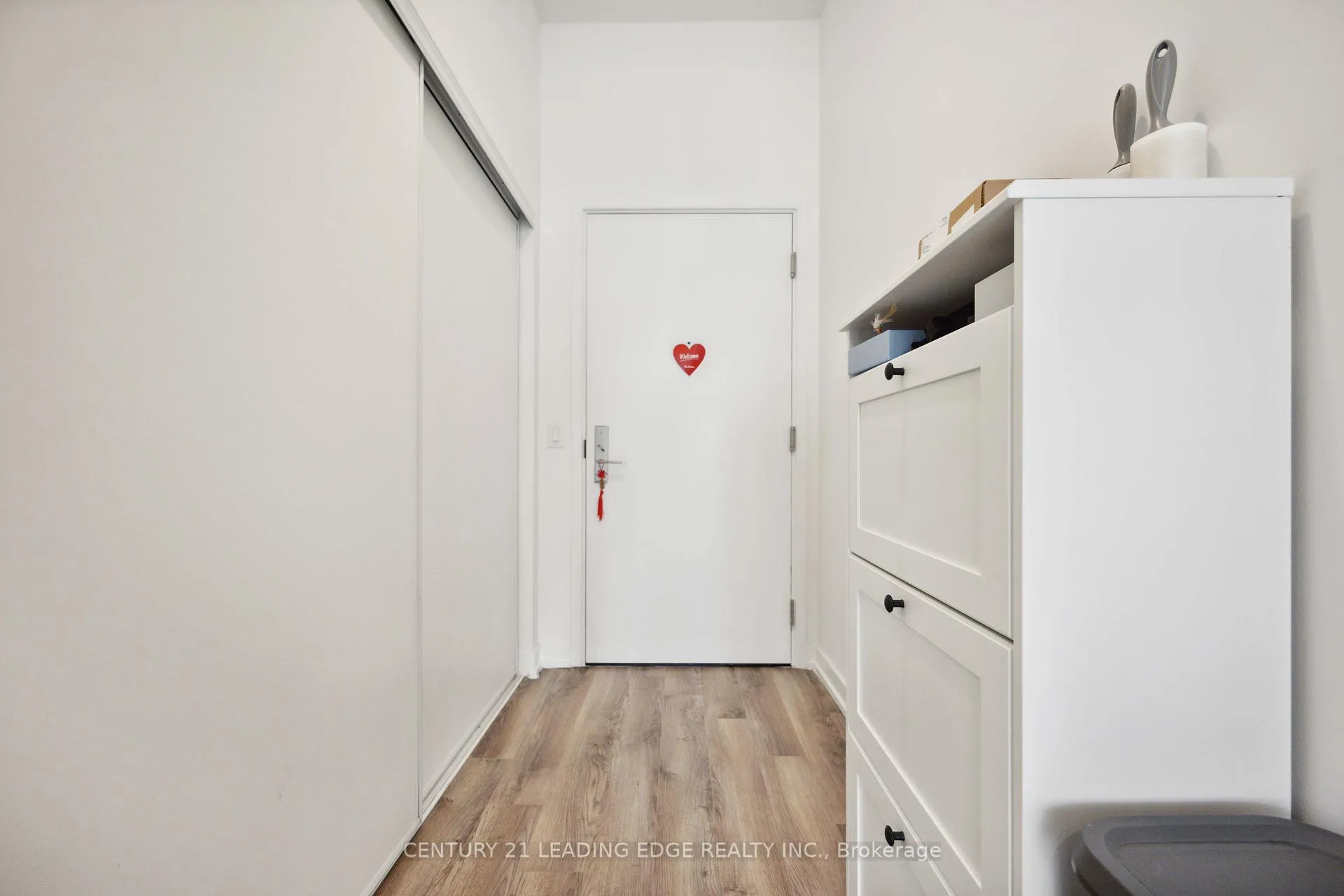 Photo 6 of Unit 2705, 20 Edward Street, Toronto, Bay Street Corridor — HOMEH