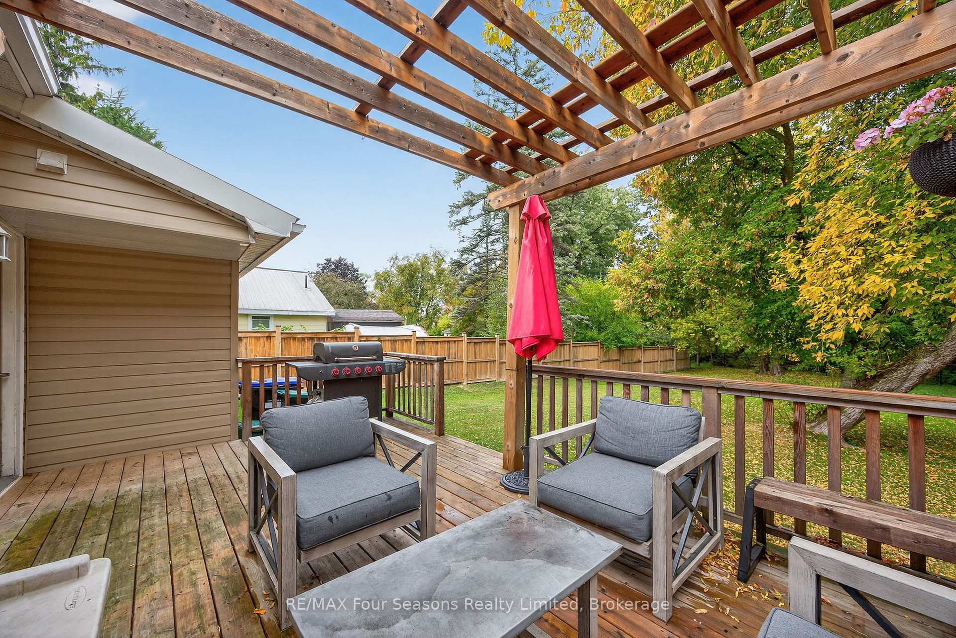 Photo 27 of 210 Brock Street, Clearview, Stayner — HOMEH
