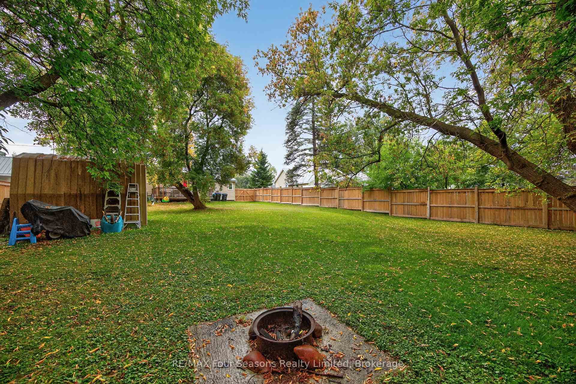 Photo 31 of 210 Brock Street, Clearview, Stayner — HOMEH