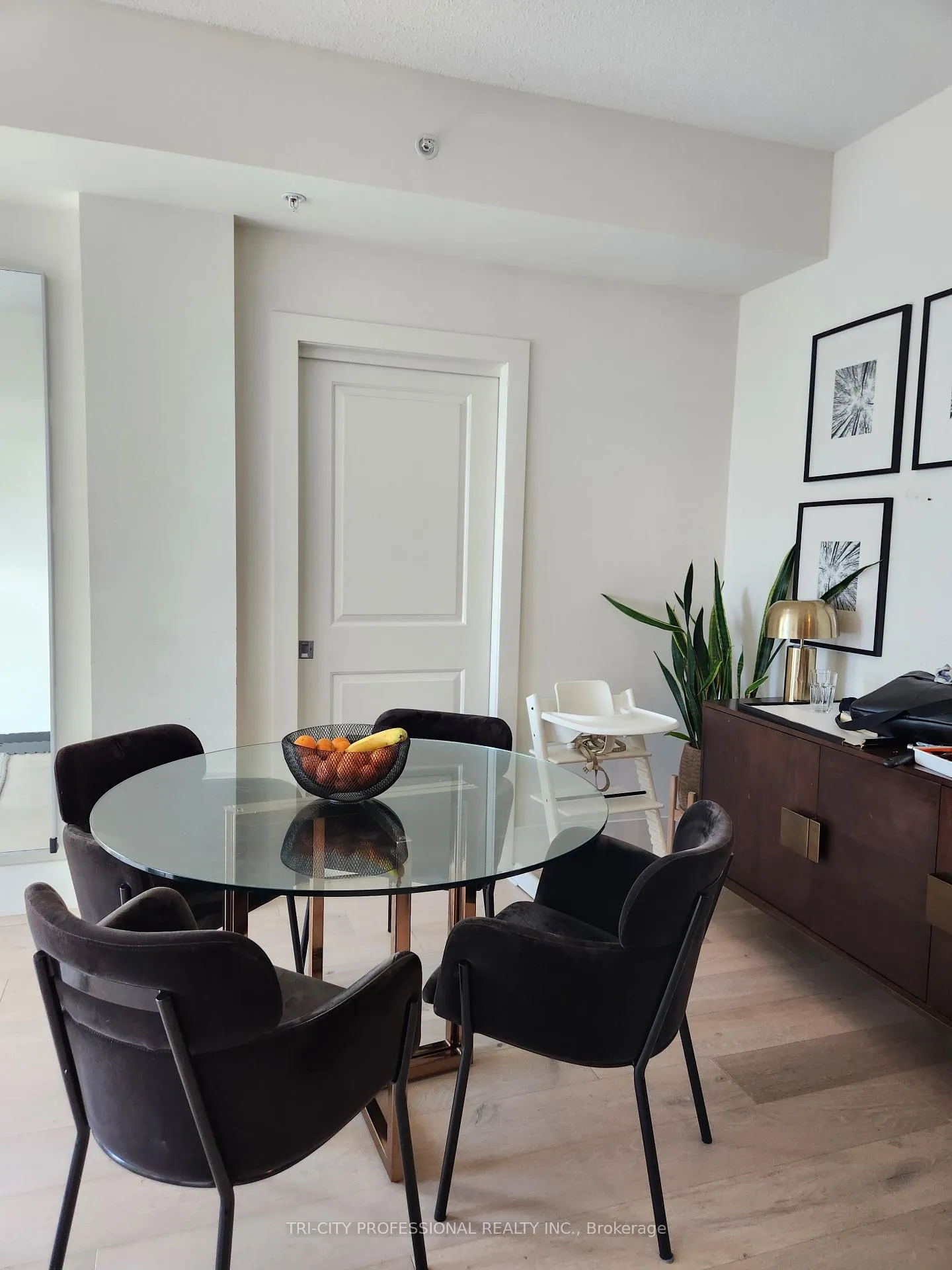 Photo 2 of Unit 402, 65 Yorkland Boulevard, Brampton, Goreway Drive Corridor — HOMEH