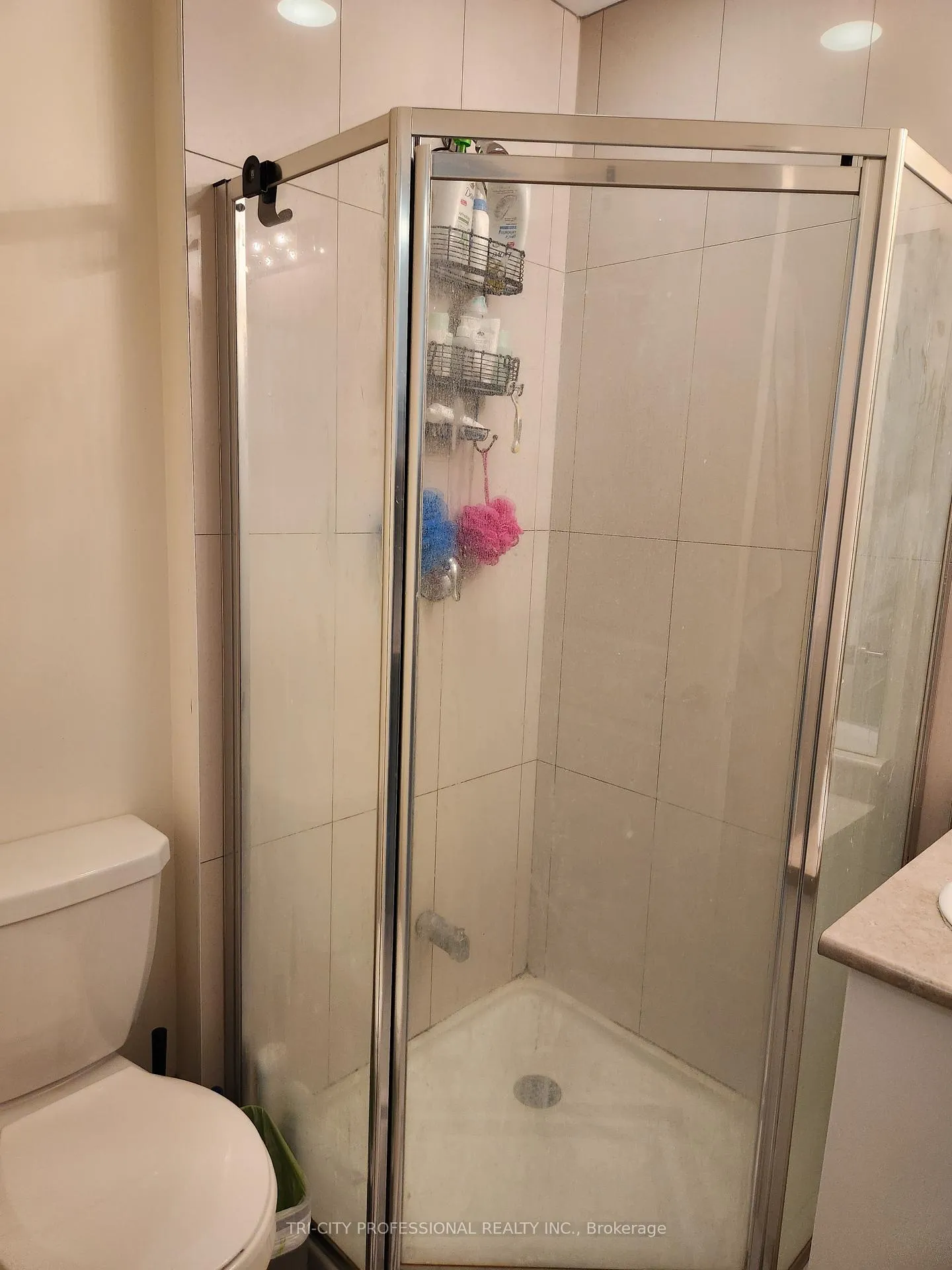 Photo 5 of Unit 402, 65 Yorkland Boulevard, Brampton, Goreway Drive Corridor — HOMEH
