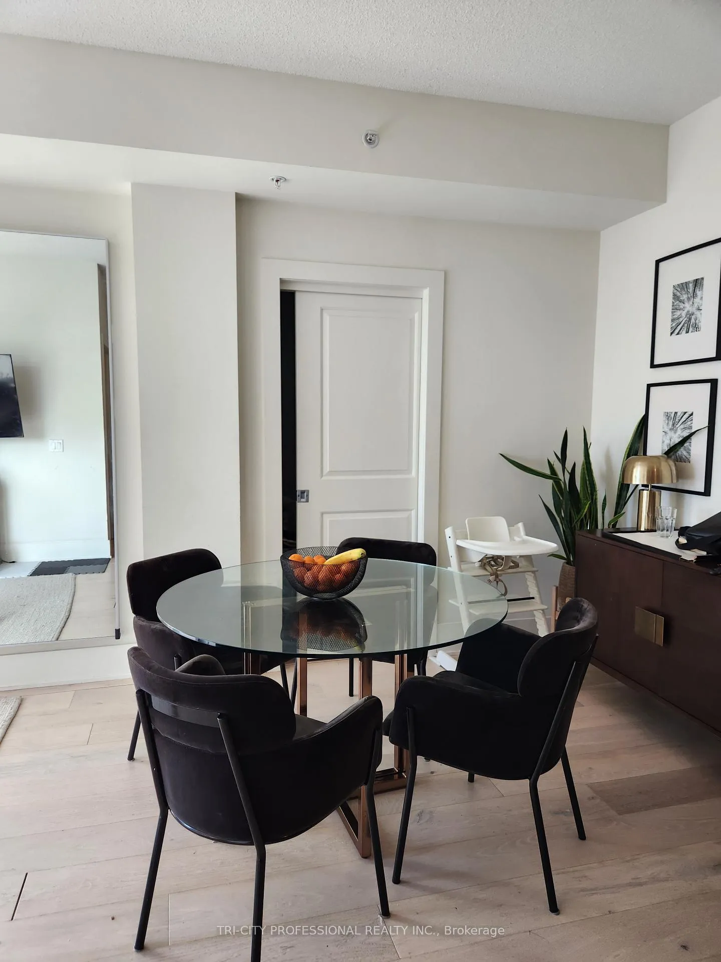 Photo 7 of Unit 402, 65 Yorkland Boulevard, Brampton, Goreway Drive Corridor — HOMEH
