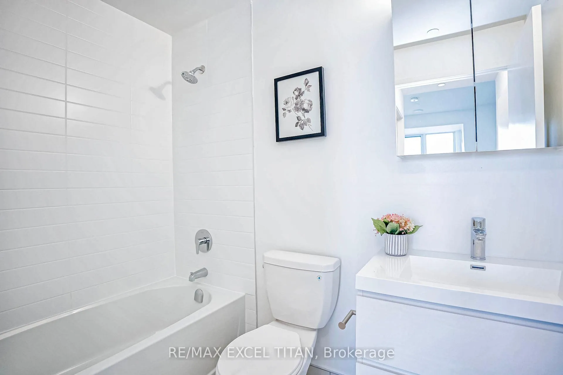 Photo 25 of Unit 411, 38 Simcoe Promenade, Markham, Unionville — HOMEH