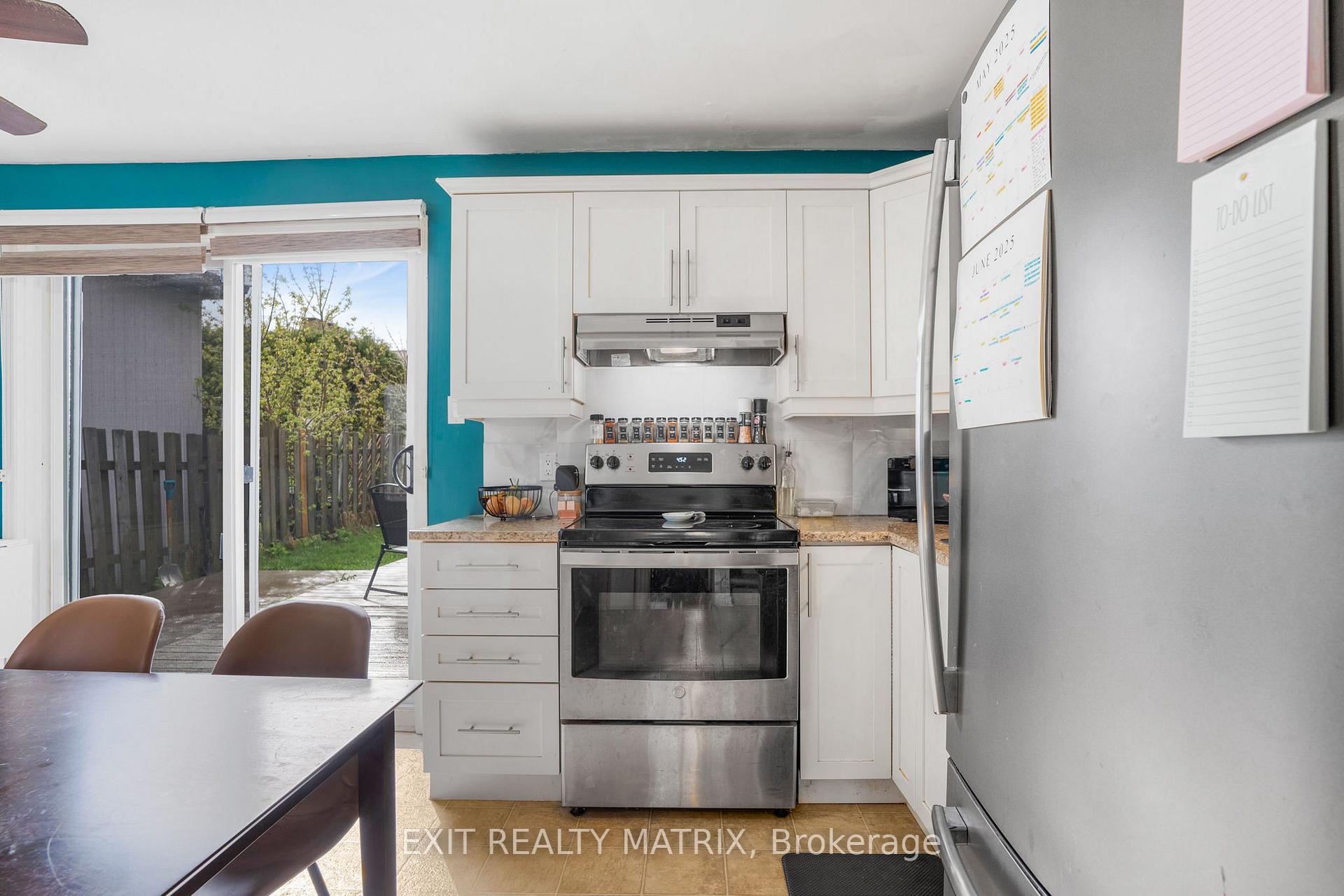 Photo 12 of Unit B, 72 Boyd Street, Champlain, Vankleek Hill — HOMEH