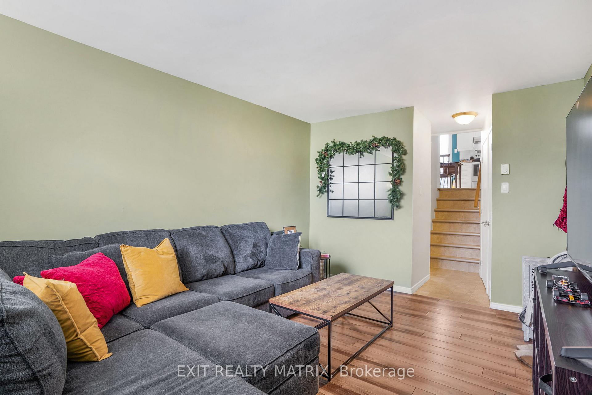 Photo 18 of Unit B, 72 Boyd Street, Champlain, Vankleek Hill — HOMEH