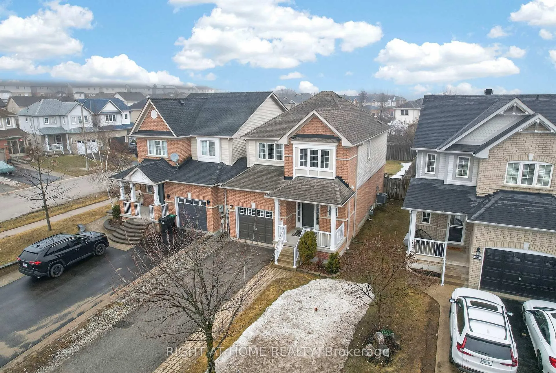 Photo 5 of 65 Bird Street, Barrie, Edgehill Drive — HOMEH