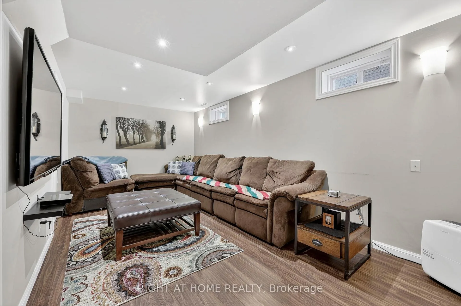 Photo 28 of 65 Bird Street, Barrie, Edgehill Drive — HOMEH