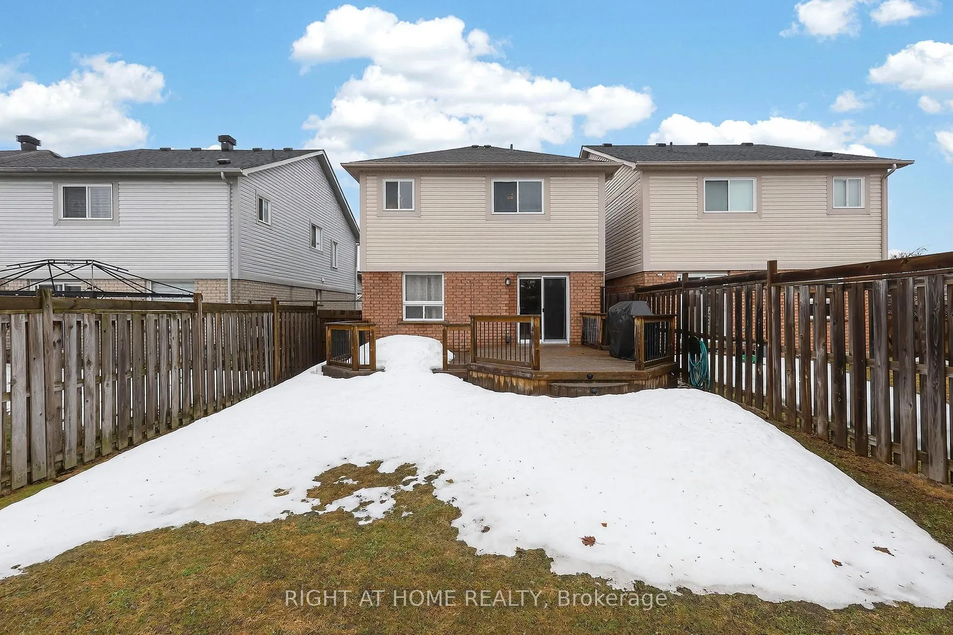 Photo 31 of 65 Bird Street, Barrie, Edgehill Drive — HOMEH