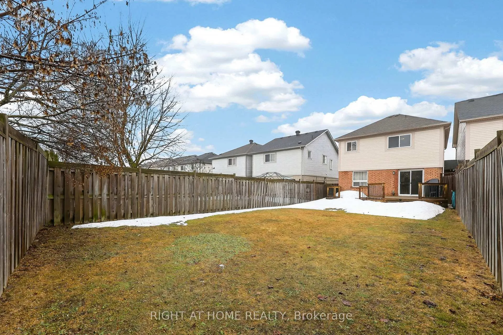 Photo 32 of 65 Bird Street, Barrie, Edgehill Drive — HOMEH