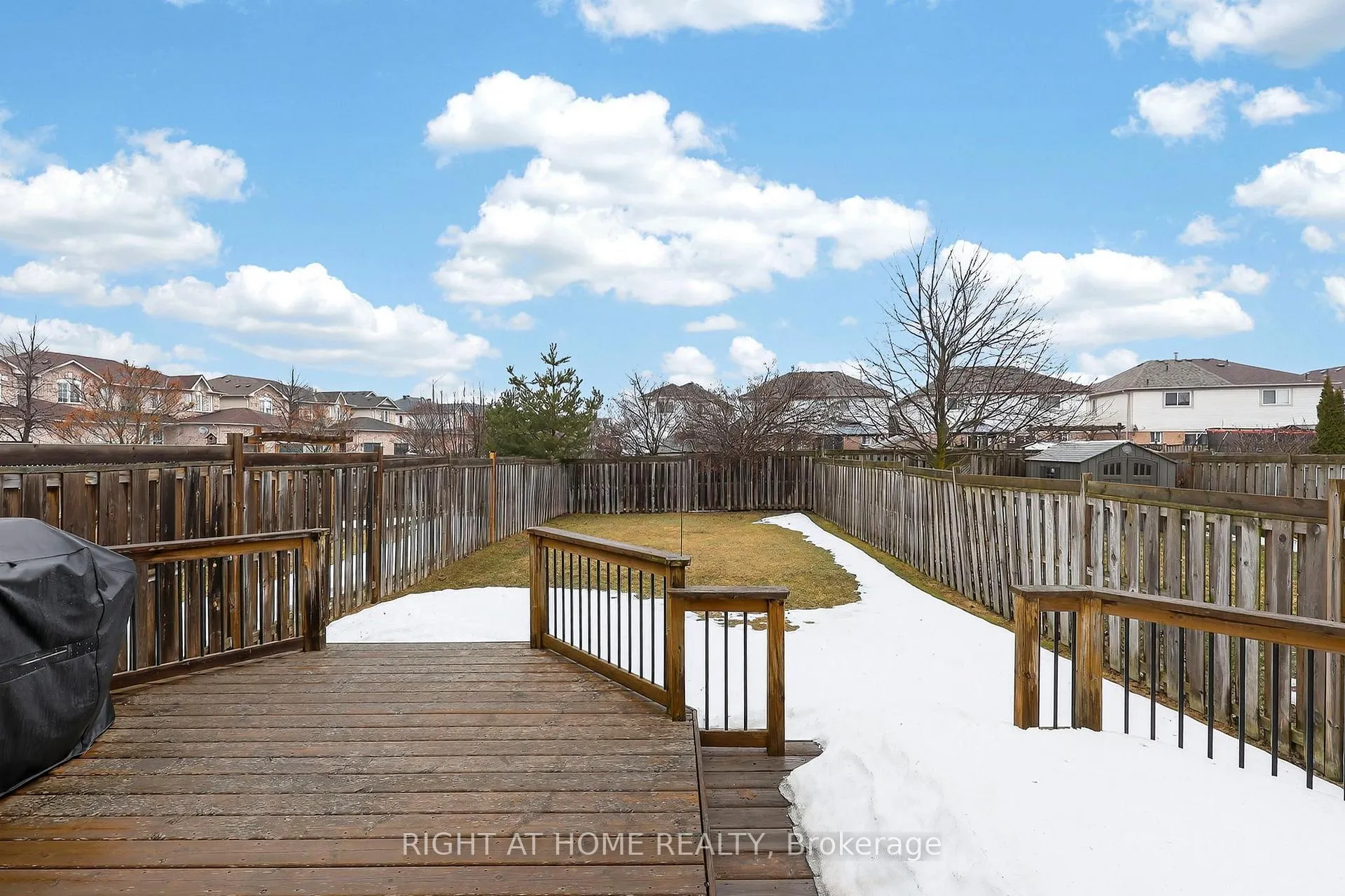 Photo 35 of 65 Bird Street, Barrie, Edgehill Drive — HOMEH