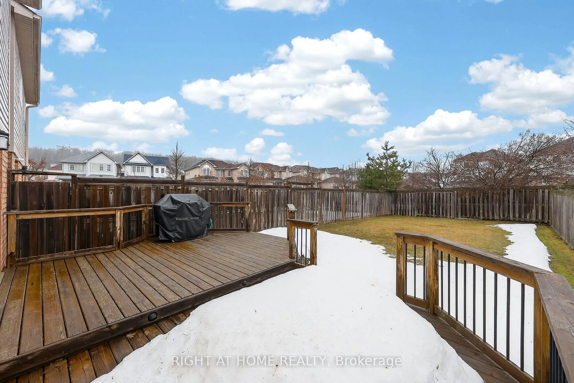 Photo 36 of 65 Bird Street, Barrie, Edgehill Drive — HOMEH