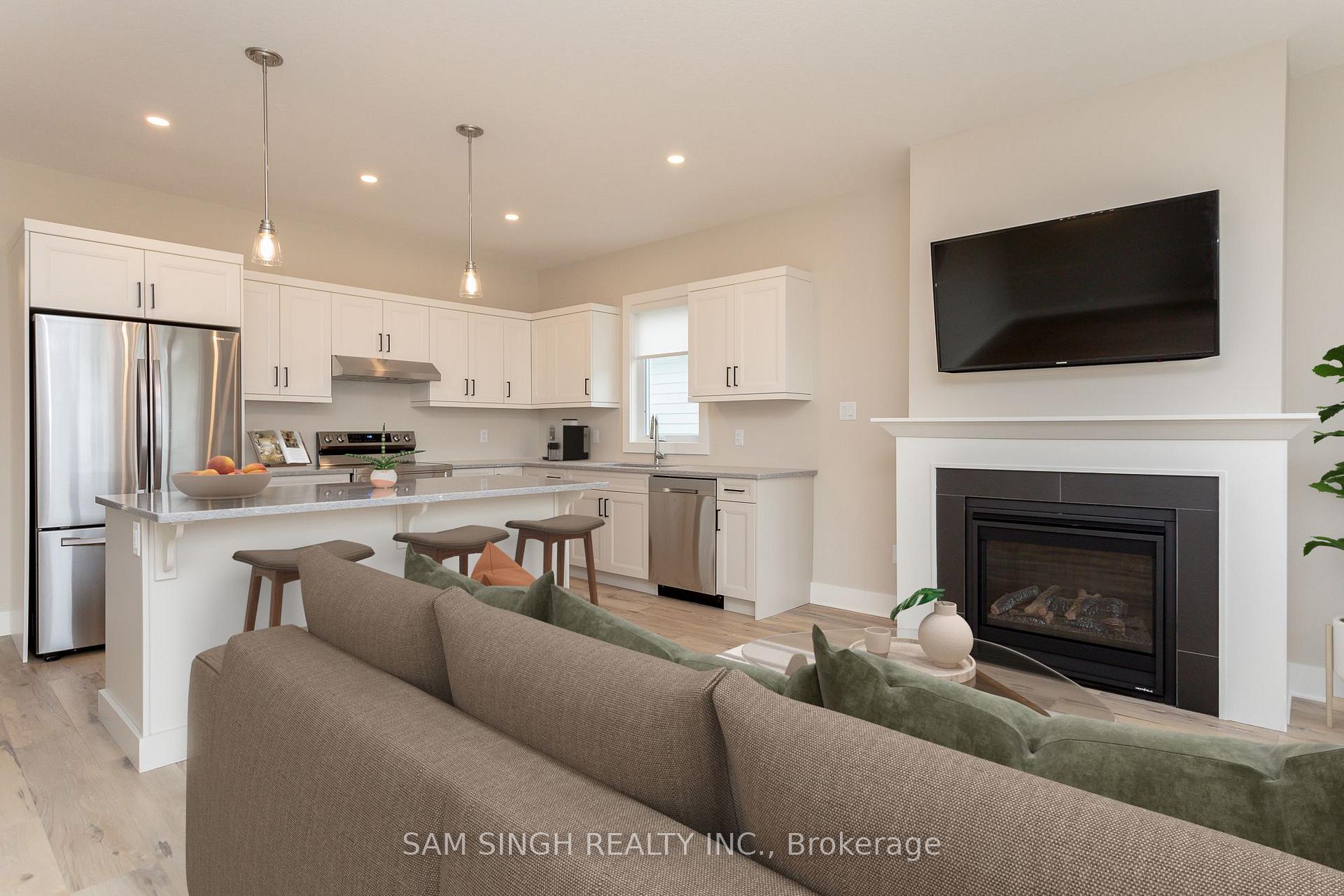 Photo 4 of 110 Sandcastle Key Drive, Central Elgin, Rural Central Elgin — HOMEH