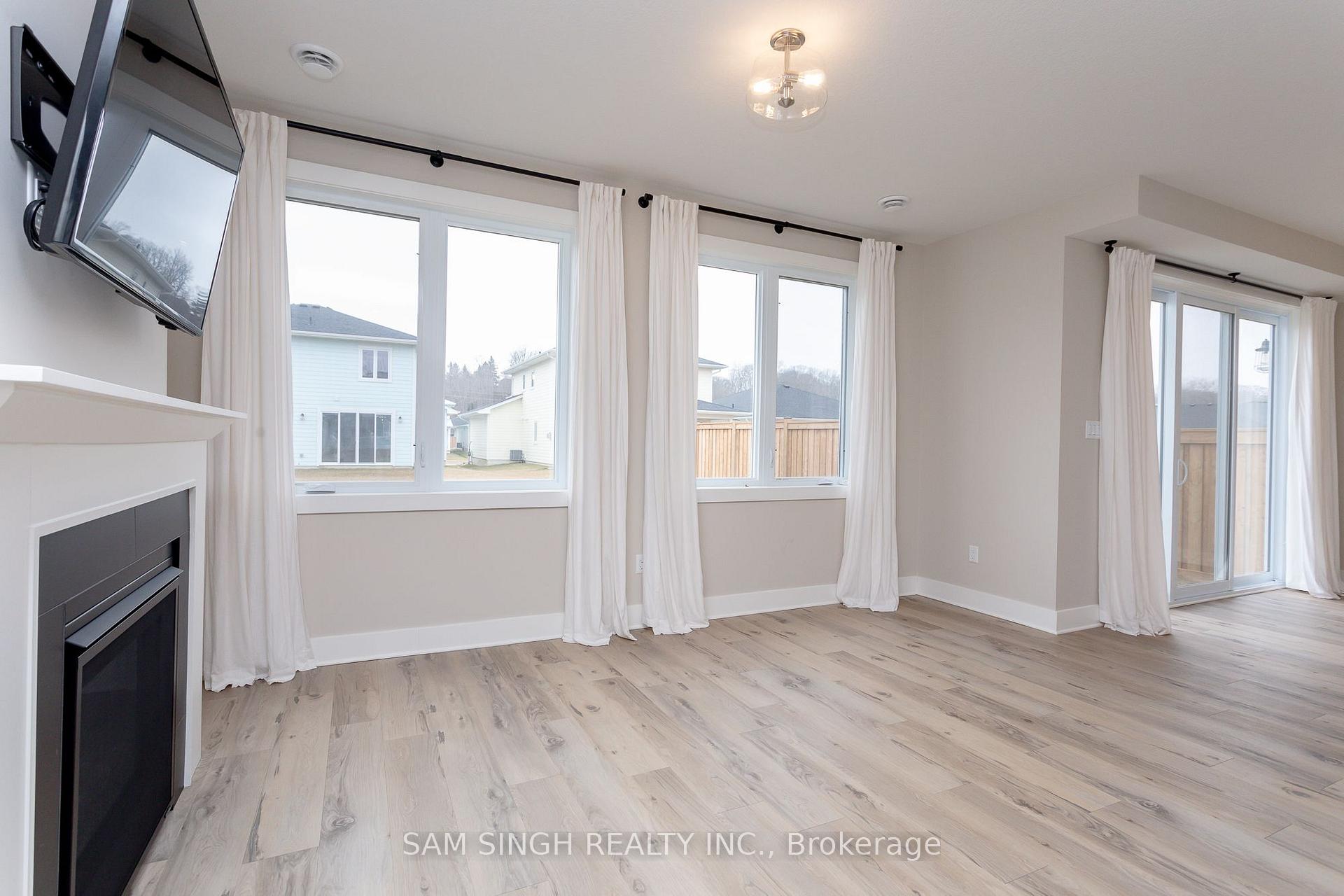 Photo 6 of 110 Sandcastle Key Drive, Central Elgin, Rural Central Elgin — HOMEH